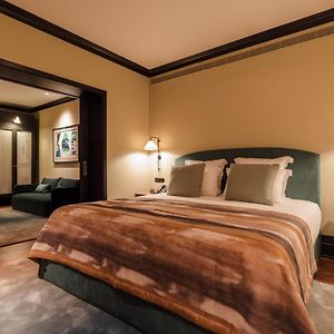 Suite City View